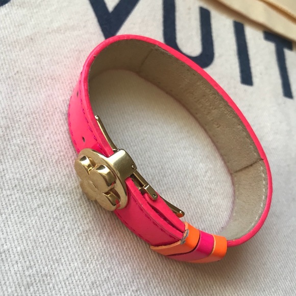 Louis Vuitton Pink Monogram Vernis Bracelet - Picture 5 of 8